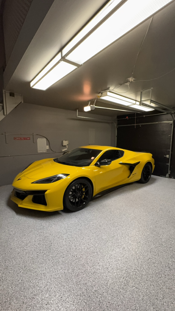 yellow car